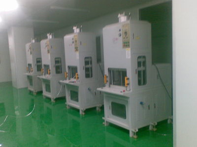 IMD熱壓成型機(jī) 手機(jī)保護(hù)套生產(chǎn)的專業(yè)解決方案